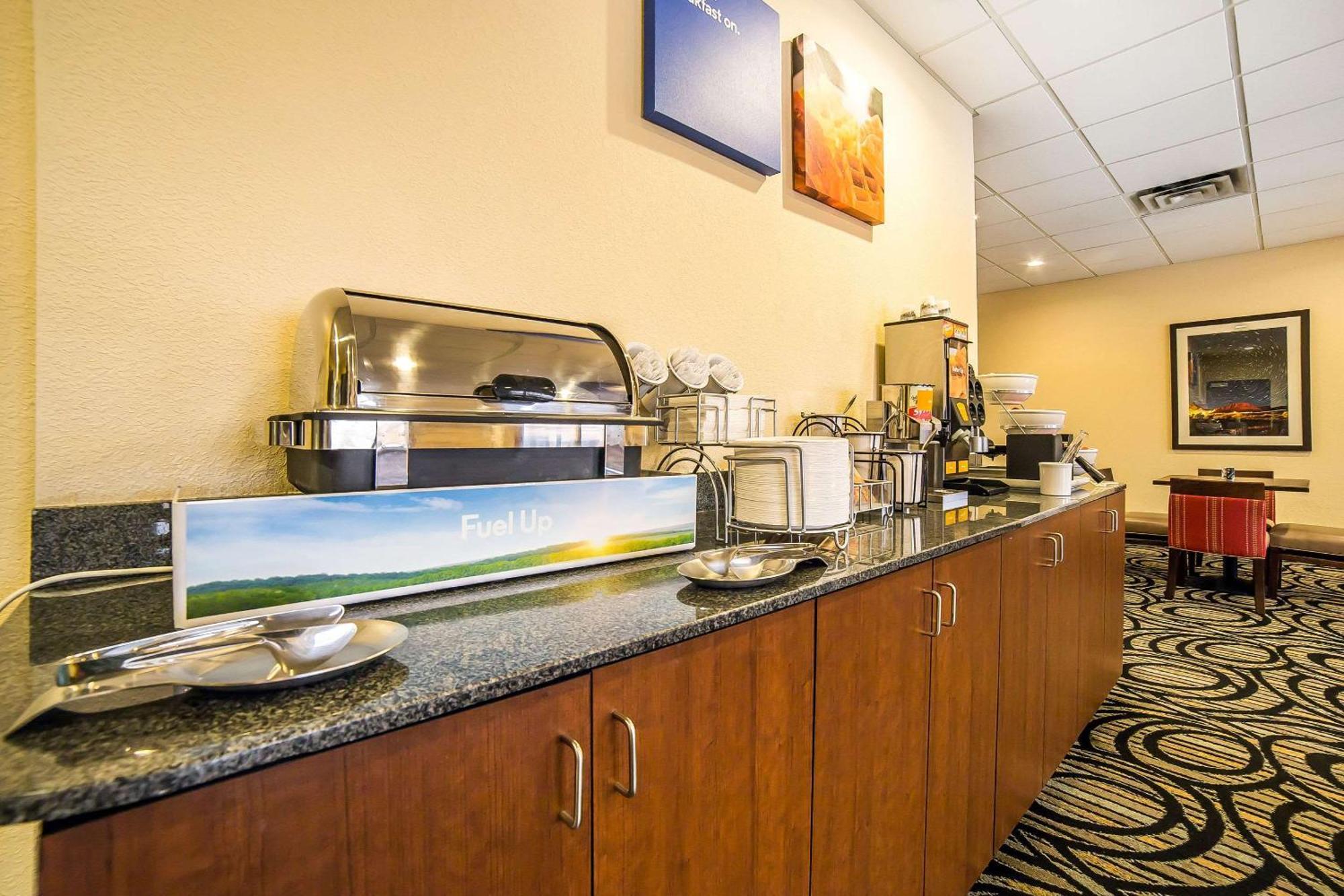 Comfort Inn Ballard-Roosevelt Ngoại thất bức ảnh