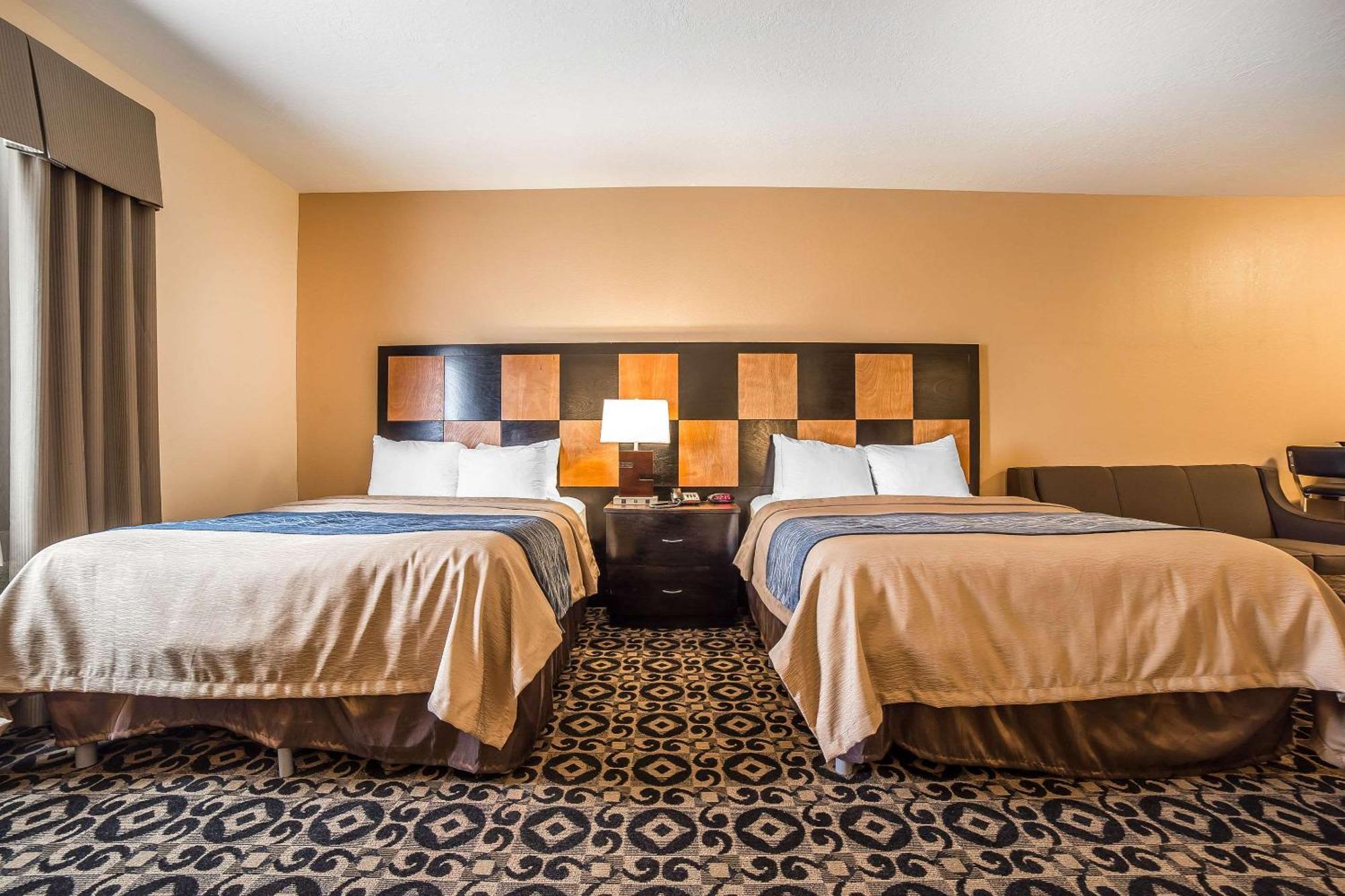 Comfort Inn Ballard-Roosevelt Ngoại thất bức ảnh