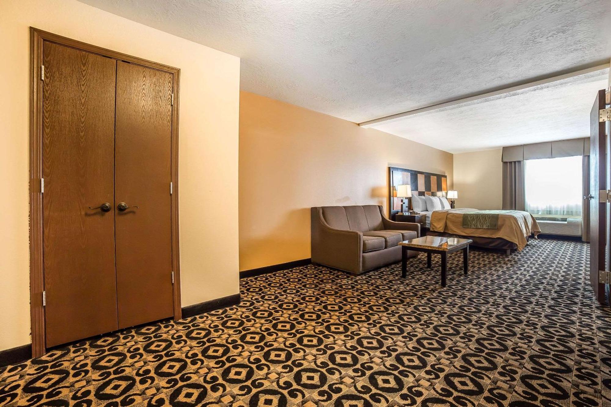 Comfort Inn Ballard-Roosevelt Ngoại thất bức ảnh