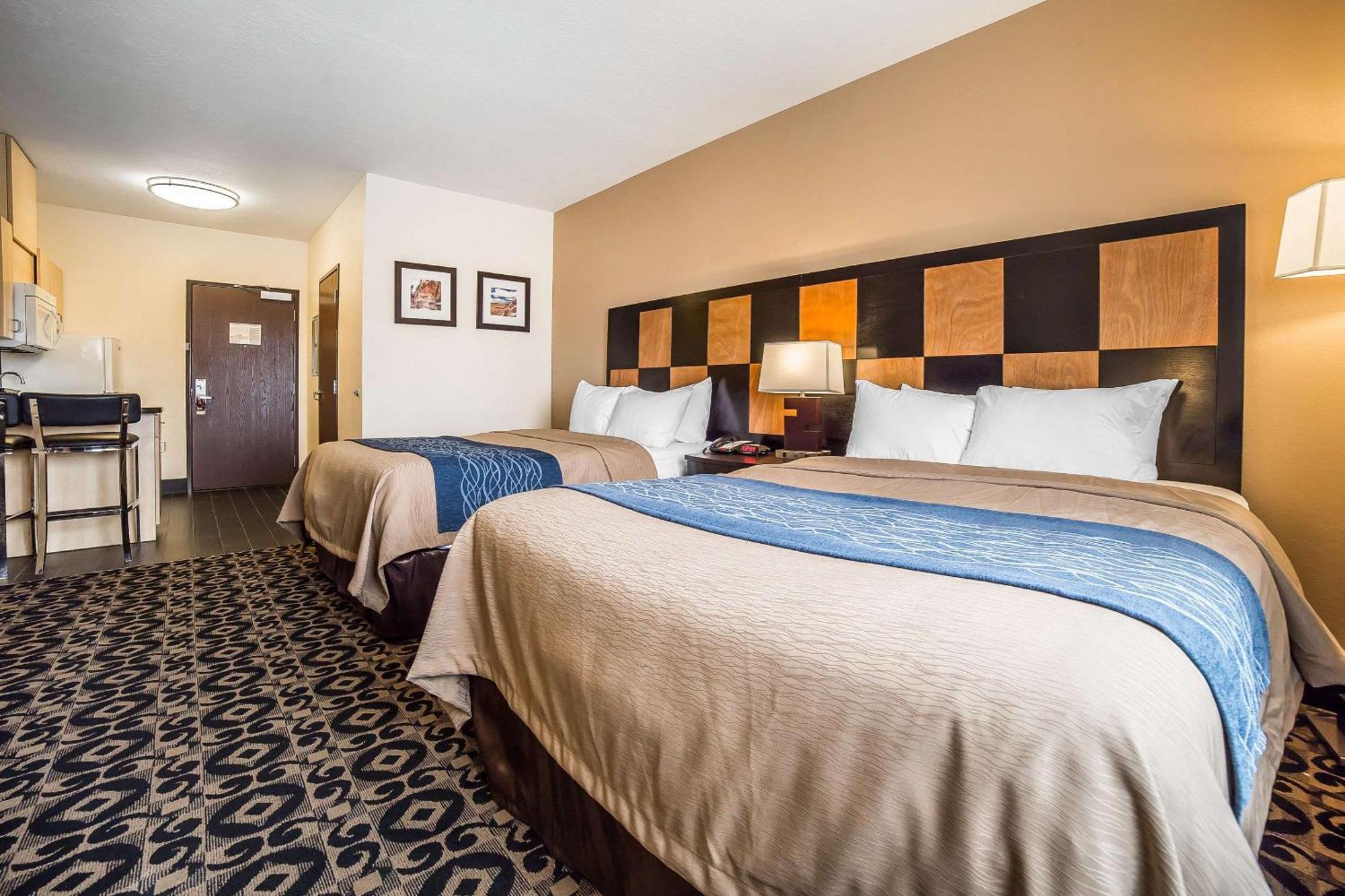 Comfort Inn Ballard-Roosevelt Ngoại thất bức ảnh